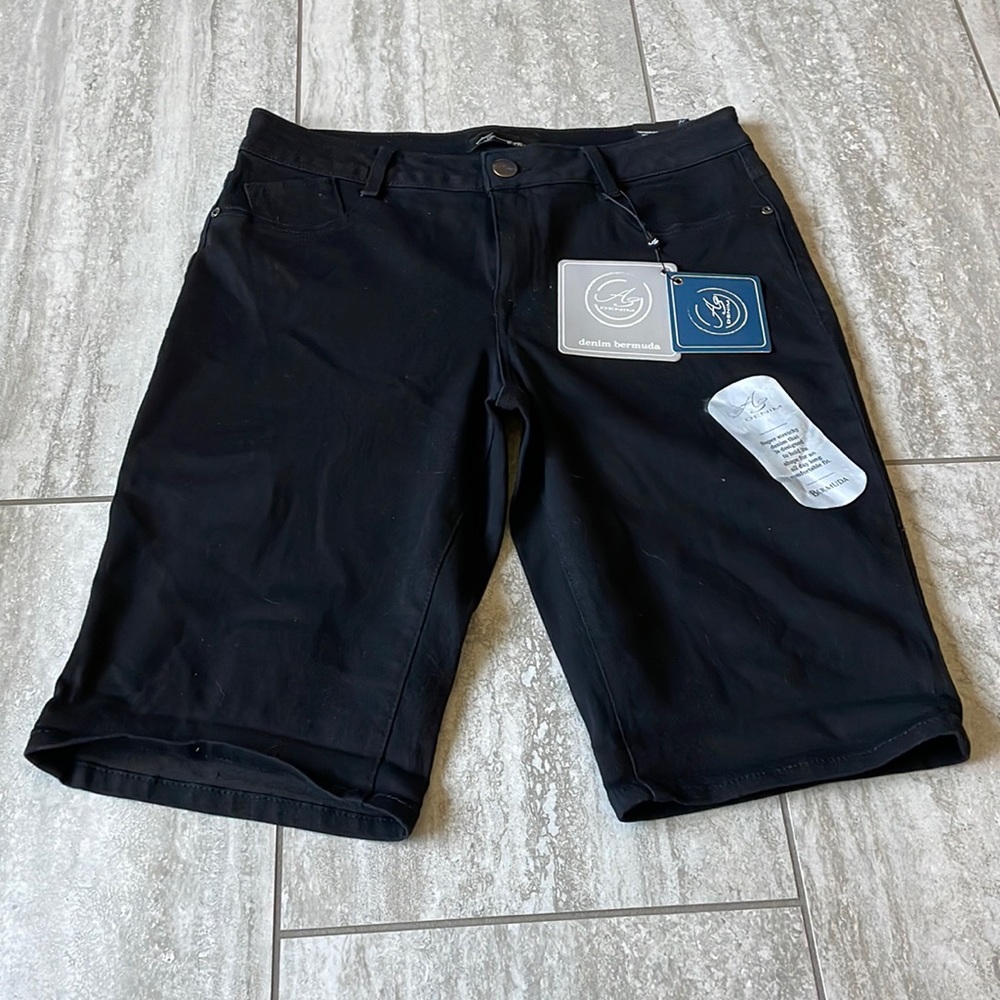 A3Denim Bermuda,black,size 14,3pockets,denim,bermuda for women